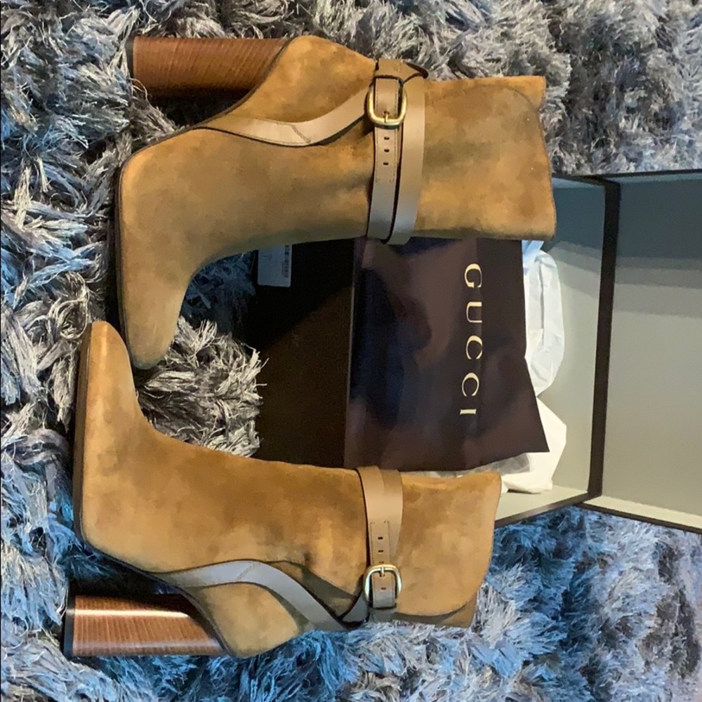 Gucci Bootie - Picture 2 of 4